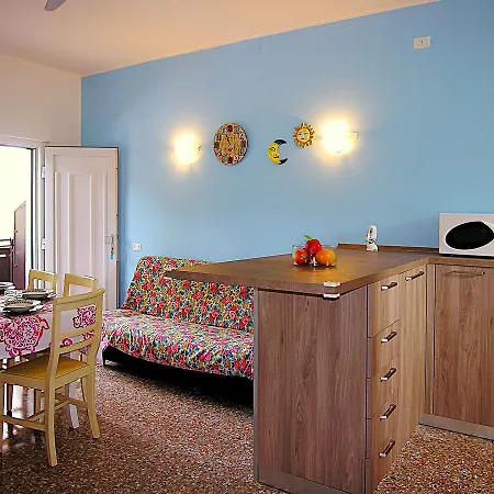 Apartament Luisa Belmare *
